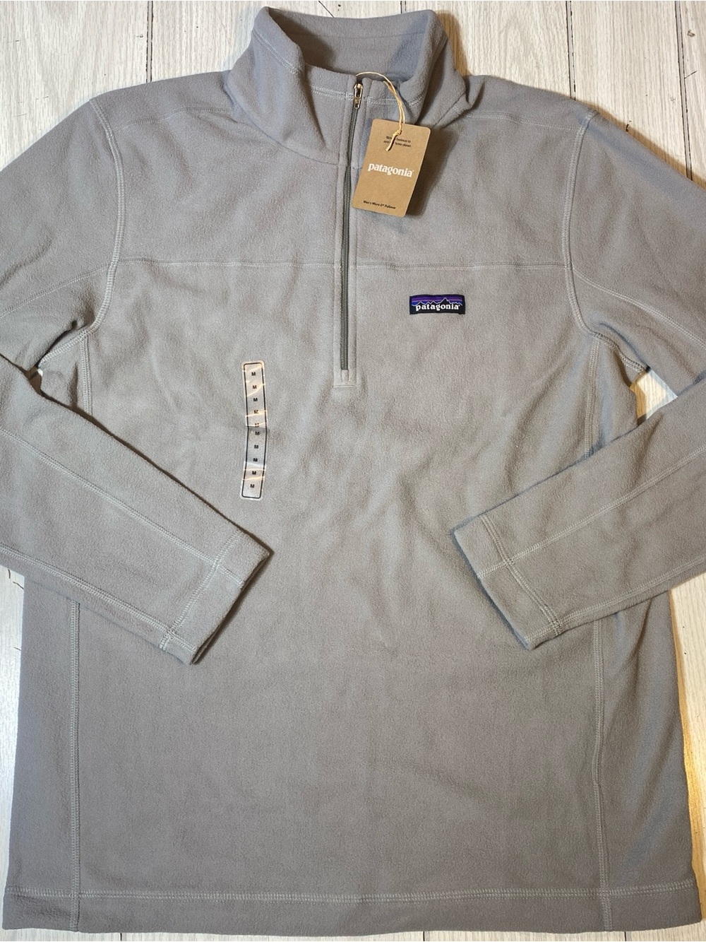 NWT Patagonia Mens Micro D 1/4 Zip Fleece Pullover Feather Grey Size M